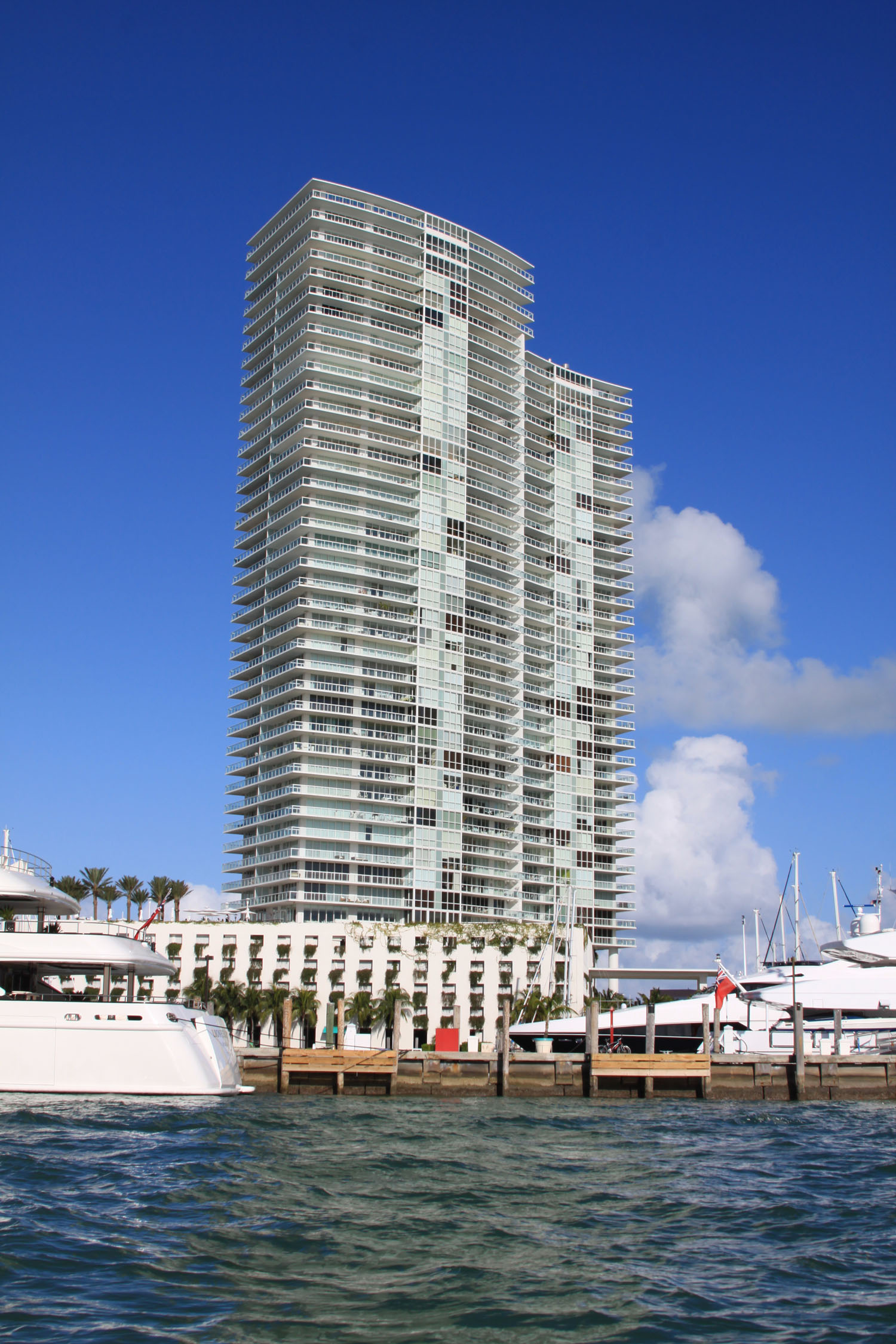 ICON - Miami Beach Luxury Condos