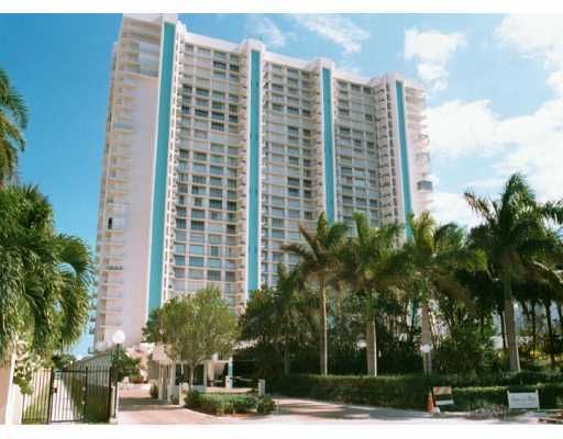 Casa Del Mar - Miami Beach Luxury Condos