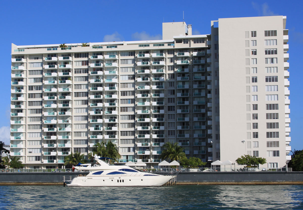 Mirador North and South T... - Miami Beach Luxury Condos