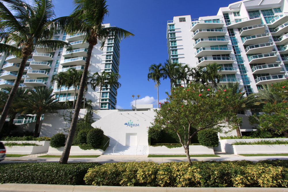 Atrium - Miami Beach Luxury Condos