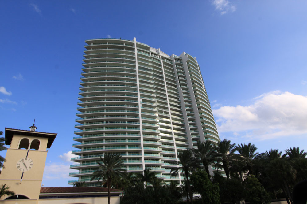 Terraces at Turnberry - Miami Beach Luxury Condos