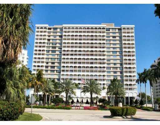 Balmoral - Miami Beach Luxury Condos