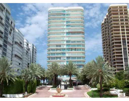 The Palace - Miami Beach Luxury Condos