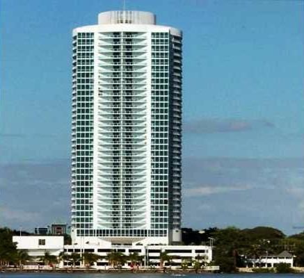 Skyline - Miami Beach Luxury Condos