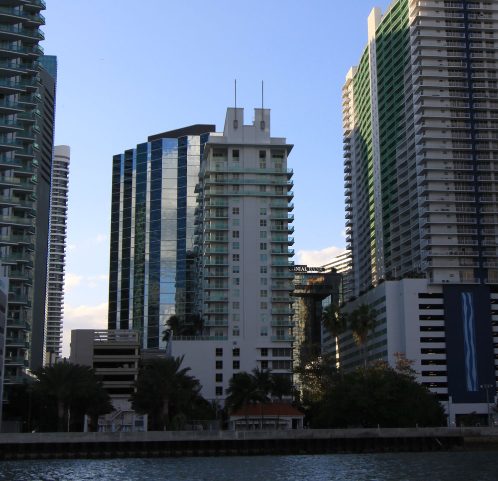 Solaris - Miami Beach Luxury Condos