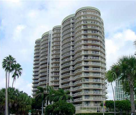 Grove Towers - Miami Beach Luxury Condos
