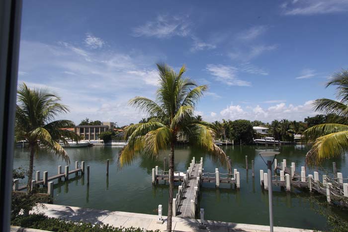 Aqua Allison Island - Miami Beach Luxury Condos