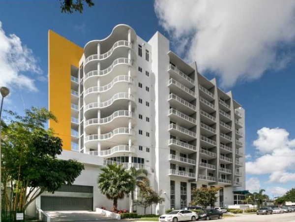 The Yorker - Miami Beach Luxury Condos