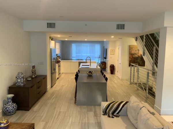 101 Bay Harbor - Miami Beach Luxury Condos